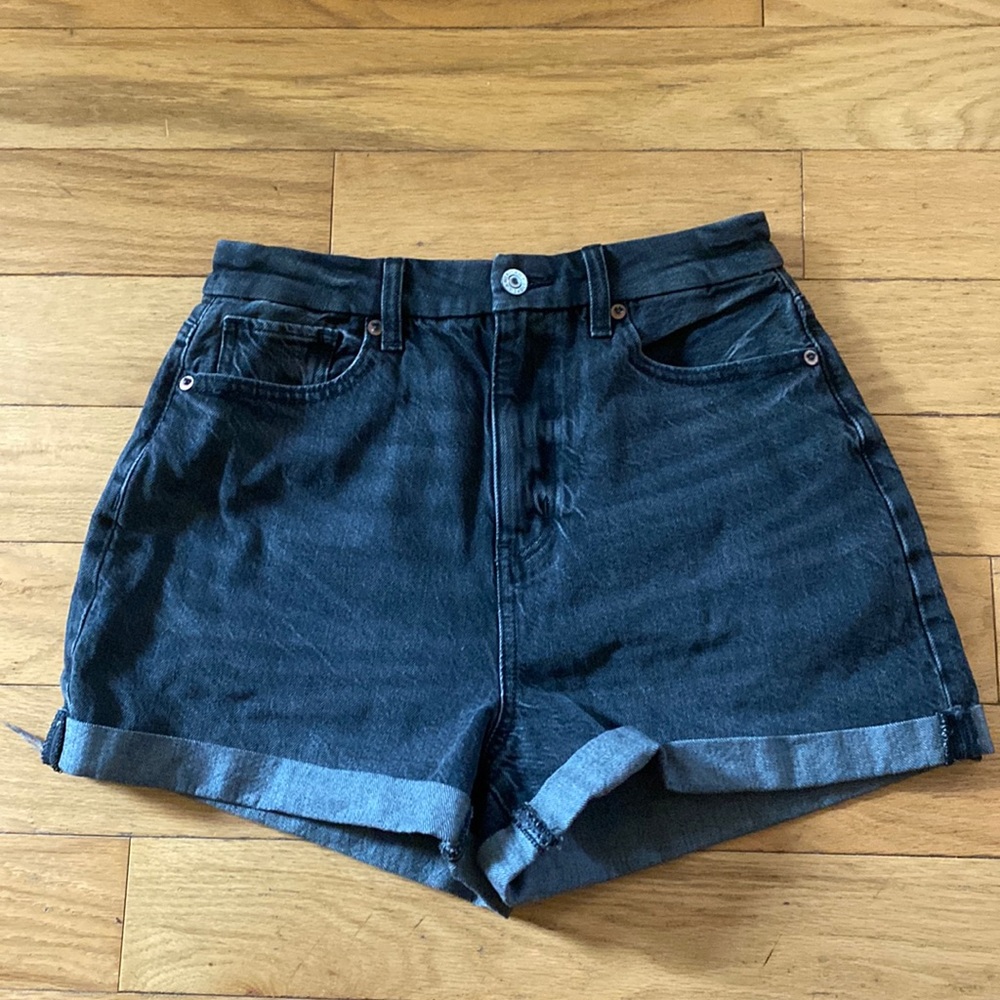 NWT Curvy Mom Short